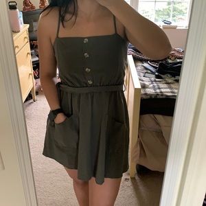 Green dress! Super cute